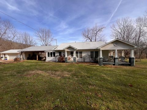 A home in Dahlonega