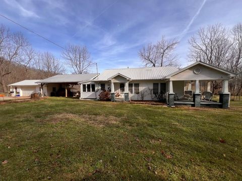 A home in Dahlonega