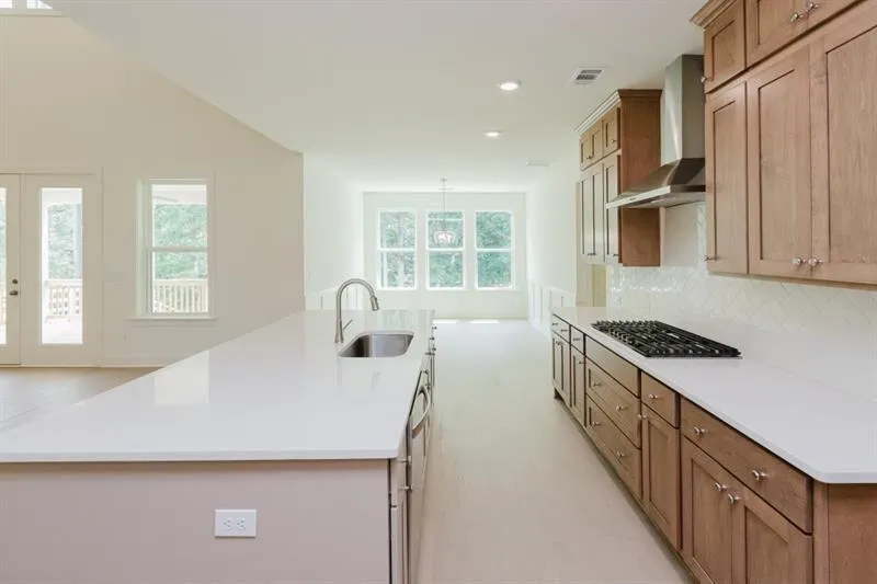 Gainesville, Georgia 30506, United States, 4 Bedrooms Bedrooms, ,5 BathroomsBathrooms,Residential,Active,238958