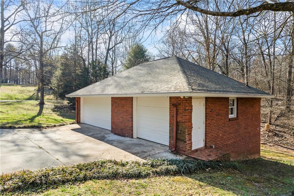 5595 Rolling Acres Lane, Cumming, Georgia image 38