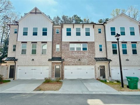 Townhouse For Sale - 3937 Acer Court<br/> Peachtree Corners, GA 30092