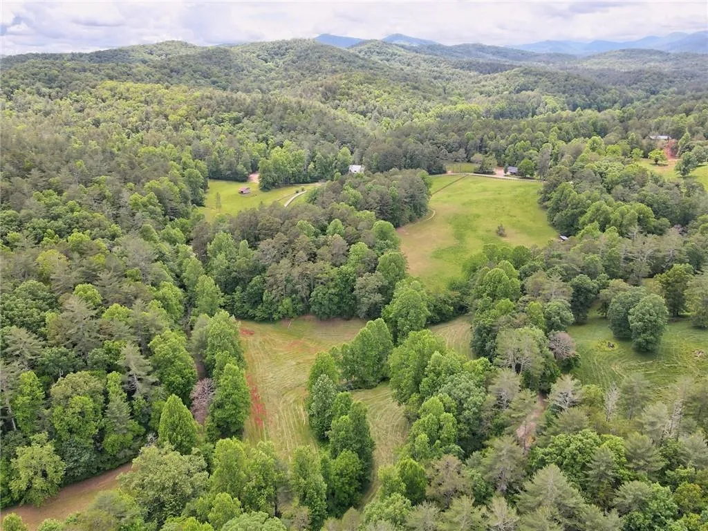 Clayton, Georgia 30525, United States, 4 Bedrooms Bedrooms, ,5 BathroomsBathrooms,Residential,Active,20670