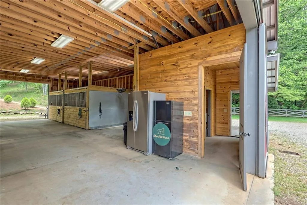 Clayton, Georgia 30525, United States, 4 Bedrooms Bedrooms, ,5 BathroomsBathrooms,Residential,Active,20670