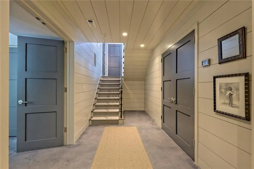 Clayton, Georgia 30525, United States, 4 Bedrooms Bedrooms, ,5 BathroomsBathrooms,Residential,Active,20670