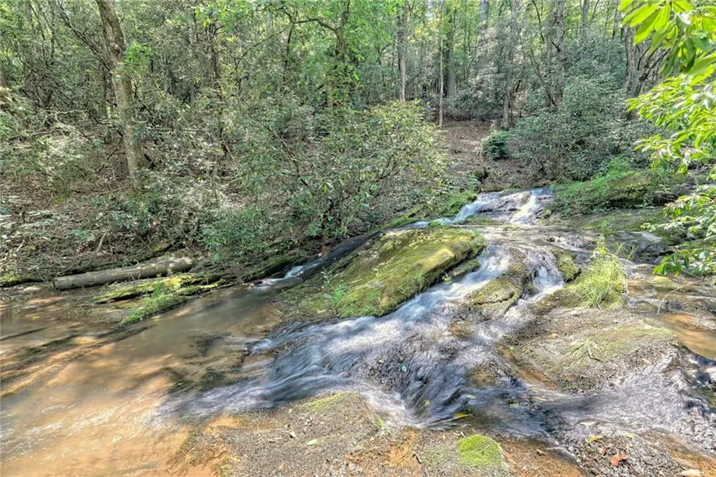 Clayton, Georgia 30525, United States, 4 Bedrooms Bedrooms, ,5 BathroomsBathrooms,Residential,Active,20670