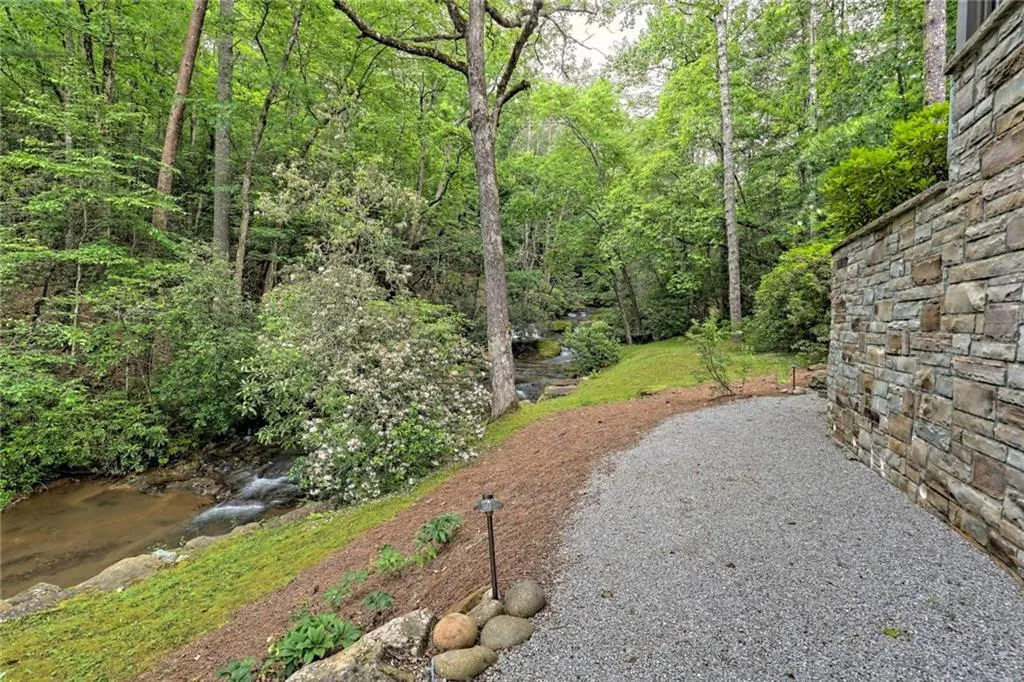 Clayton, Georgia 30525, United States, 4 Bedrooms Bedrooms, ,5 BathroomsBathrooms,Residential,Active,20670