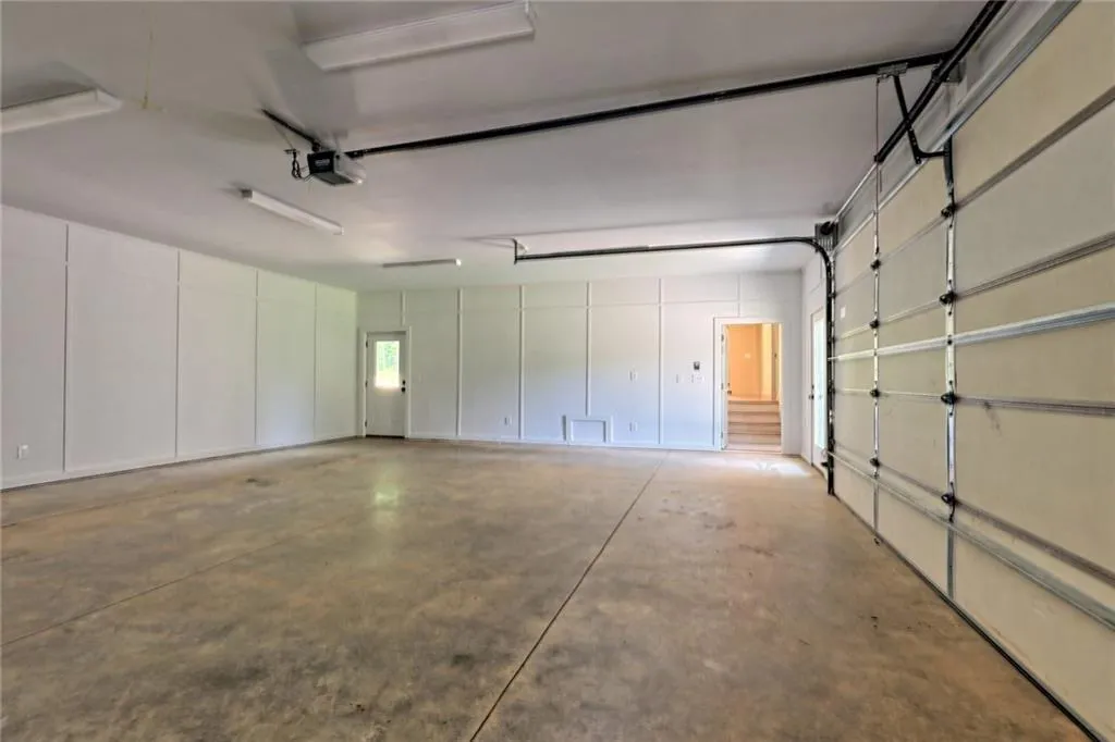 Clayton, Georgia 30525, United States, 4 Bedrooms Bedrooms, ,5 BathroomsBathrooms,Residential,Active,20670