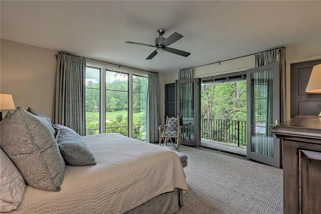 Clayton, Georgia 30525, United States, 4 Bedrooms Bedrooms, ,5 BathroomsBathrooms,Residential,Active,20670