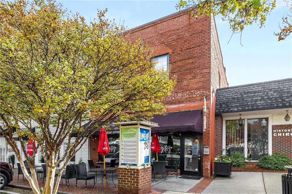 35 S Peachtree Street