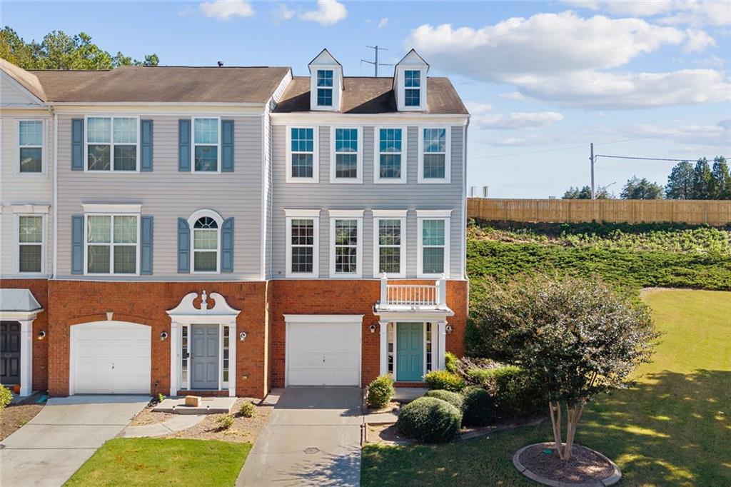 1020 Thornborough Drive 1020