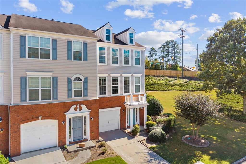 1020 Thornborough Drive 1020