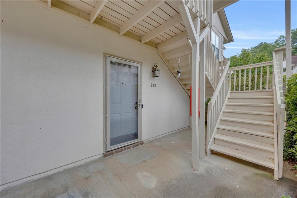 203 Bridge Lane, Smyrna, Georgia image 4