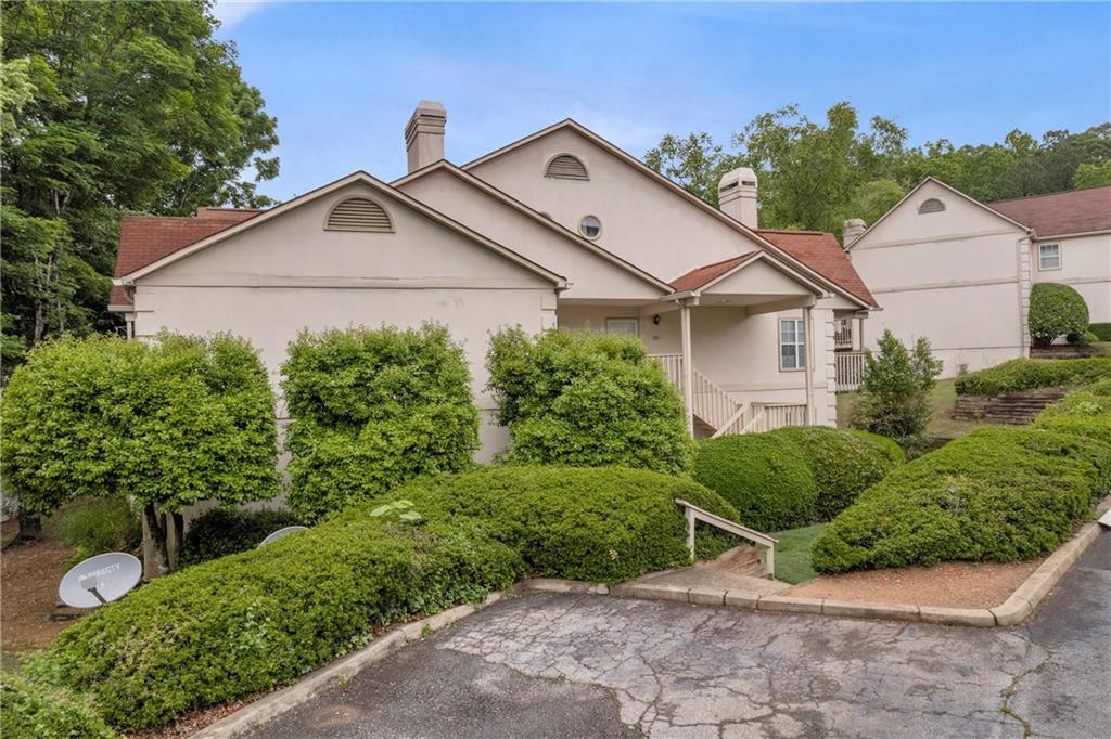 203 Bridge Lane, Smyrna, Georgia image 2