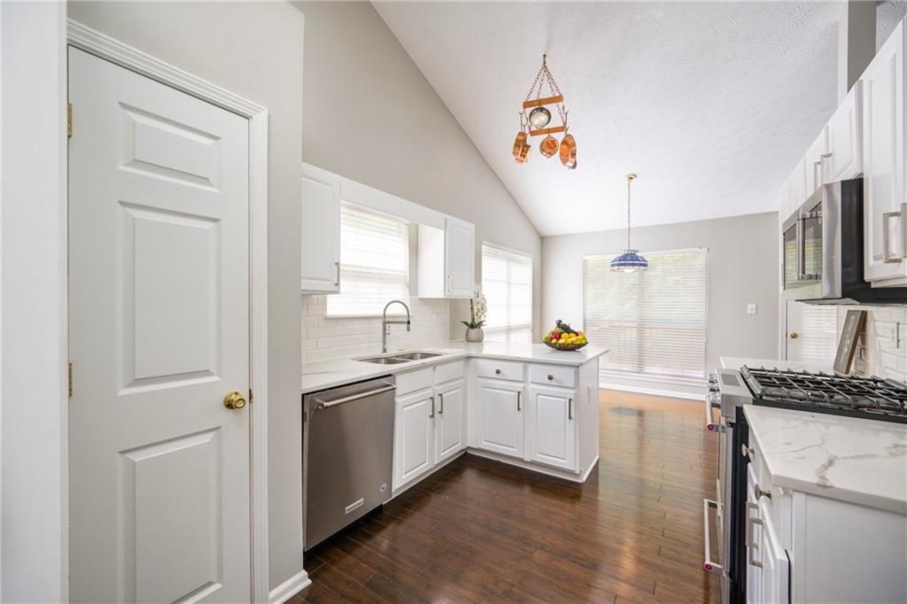 3140 Ennfield Lane, Duluth, Georgia image 12