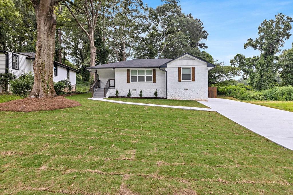2219 SHARON Way