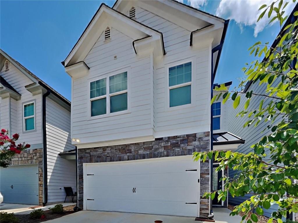 Step into this stunning, like-new townhome featuring 3 spacious bedrooms, 2.5 bathrooms, and high-end finishes throughout. Built in 2023 and meticulously maintained, this home combines comfort, style, and convenience. Gorgeous granite countertops in a modern kitchen. Bright, open-concept living & dining areas
3 bedrooms + 2.5 bathrooms – perfect for families or professionals. Attached garage, in-unit laundry, and plenty of storage. Located in a clean, quiet, and friendly neighborhood. Don't miss this opportunity to live in a beautifully upgraded townhome in a prime location. Contact today to schedule a showing – this home won’t stay on the market for long! Thank you!!