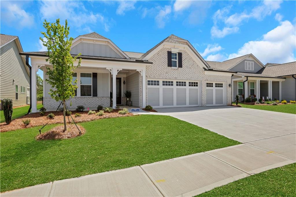 277 Bear Way Way, Hoschton, Georgia image 3