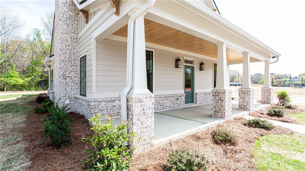 2044 Bennett Road