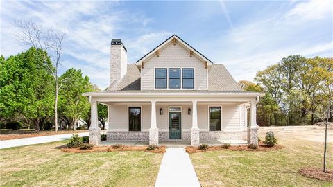 Homes For Sale - 2044 Bennett Road<br/> Grayson, GA 30017