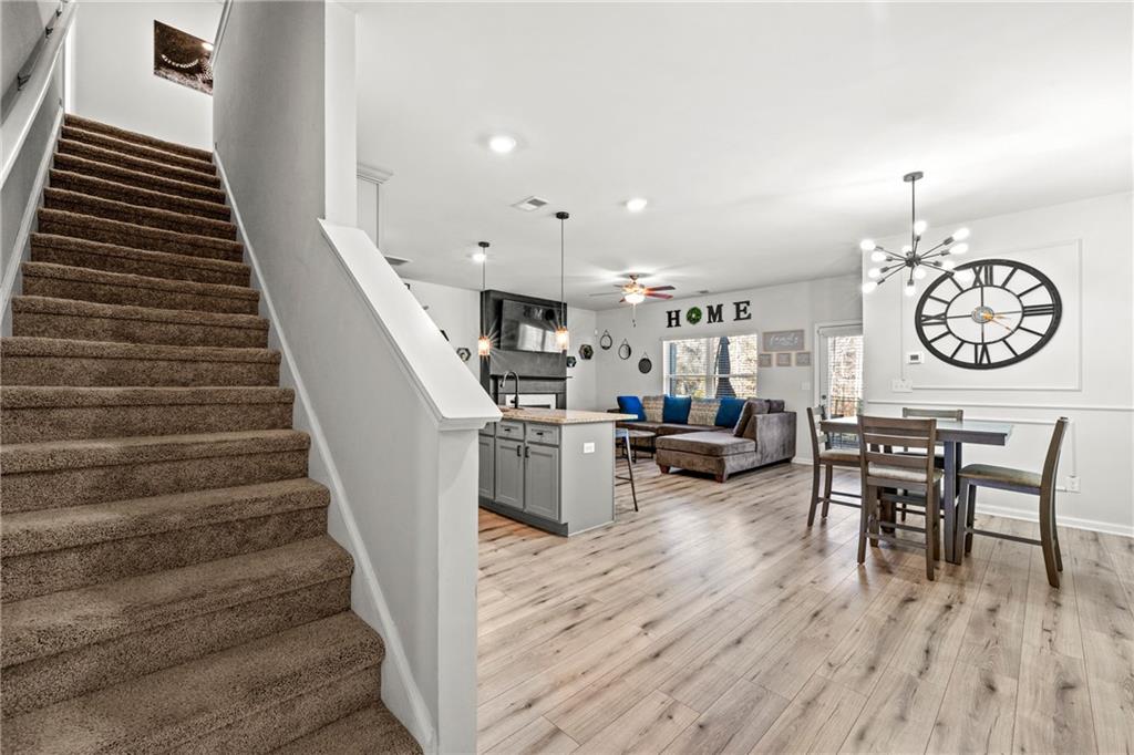 7492 Knoll Hollow Road, Lithonia, Georgia image 2