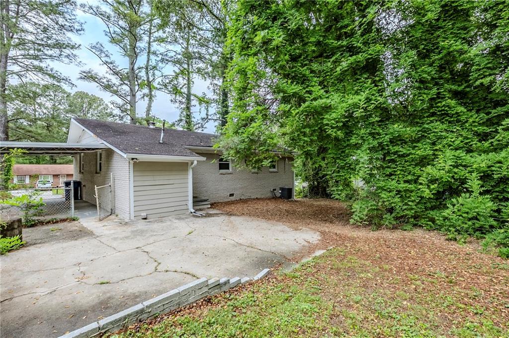 2796 Green Trail Drive, Atlanta, Georgia image 21