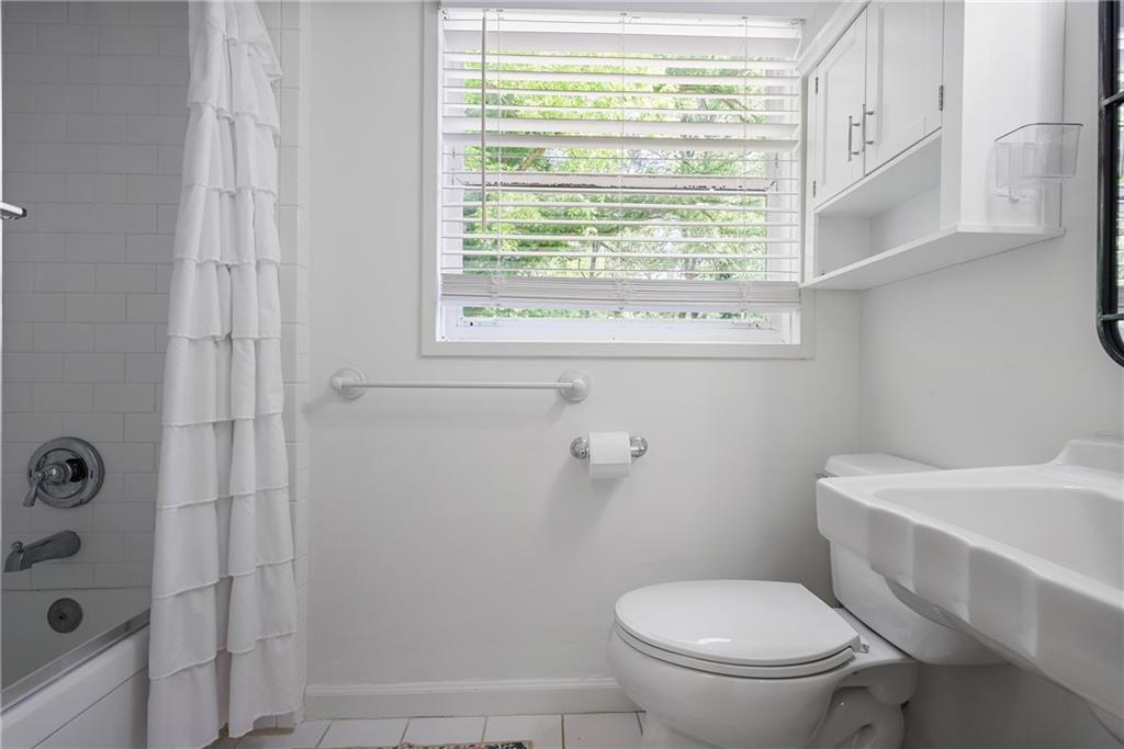 2515 Ridgewood Road, Atlanta, Georgia image 26