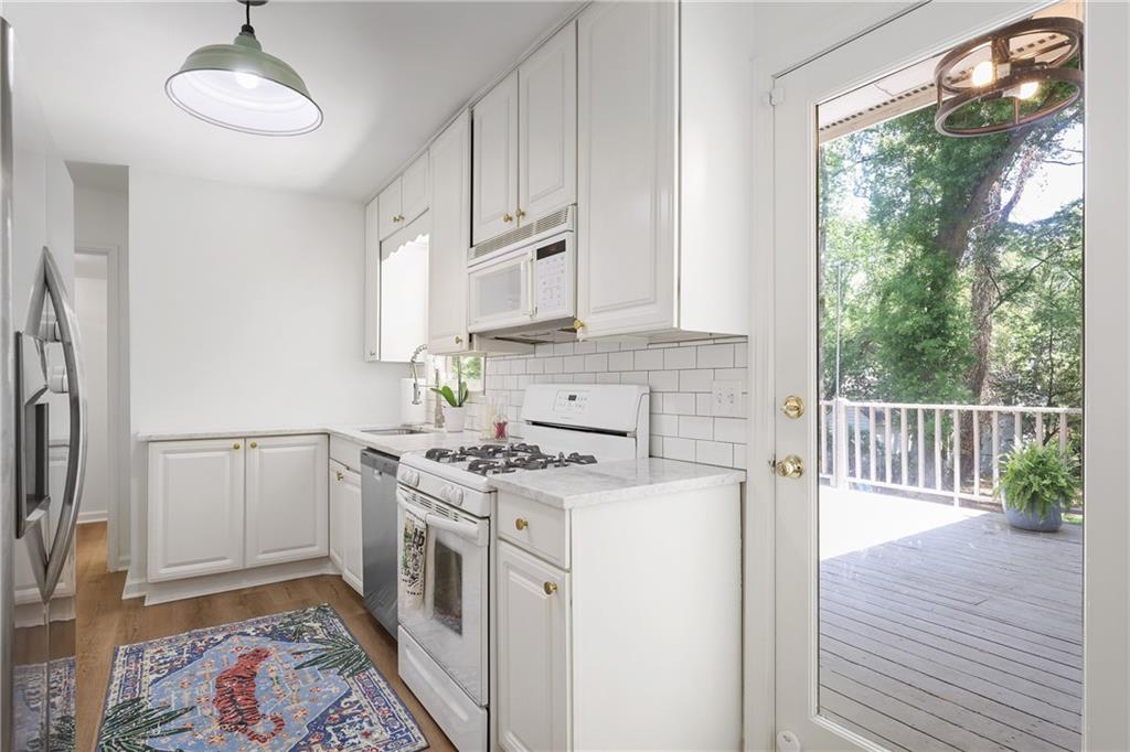 2515 Ridgewood Road, Atlanta, Georgia image 13