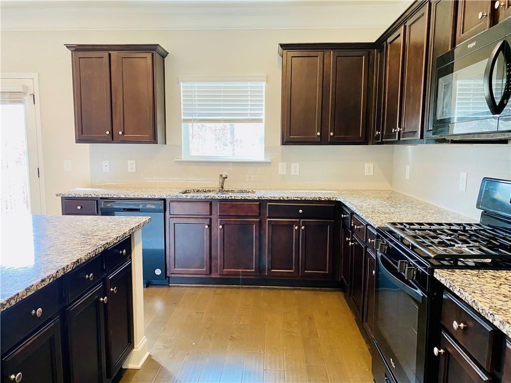 5101 Woodline View Circle