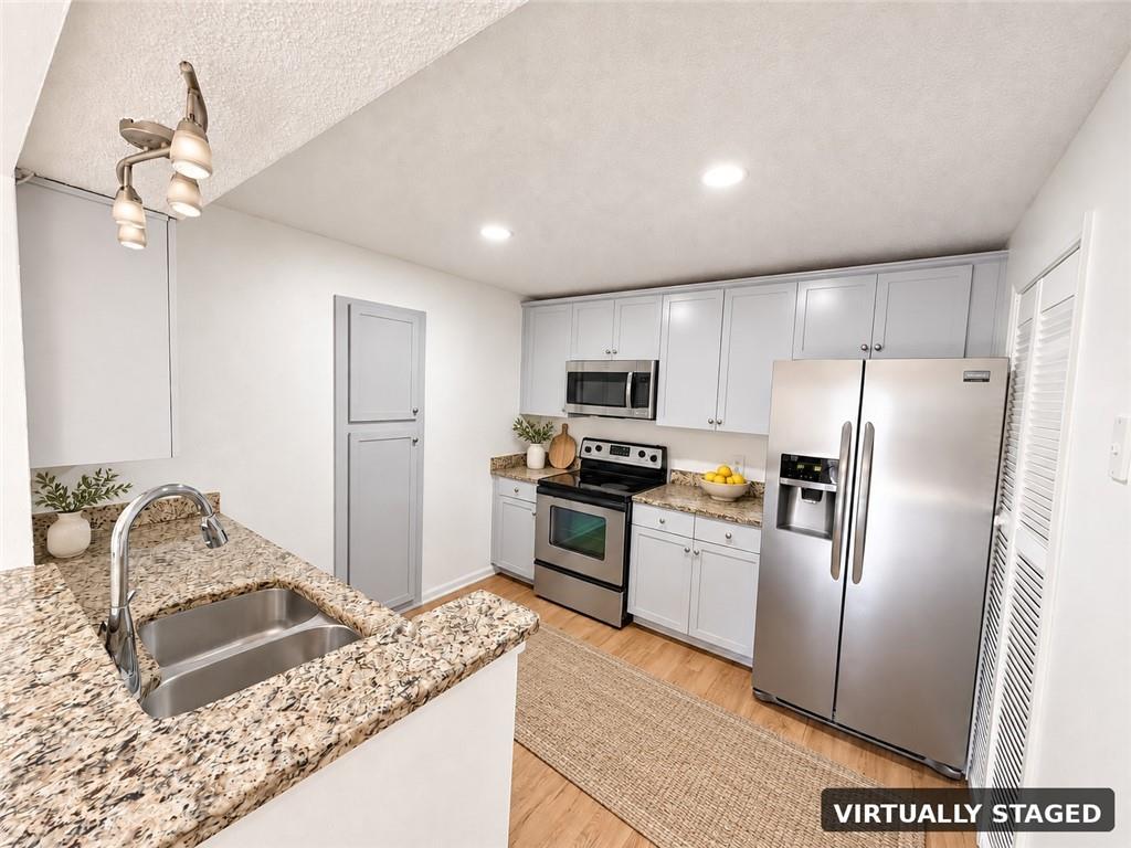 2657 Lenox Road NE P-213