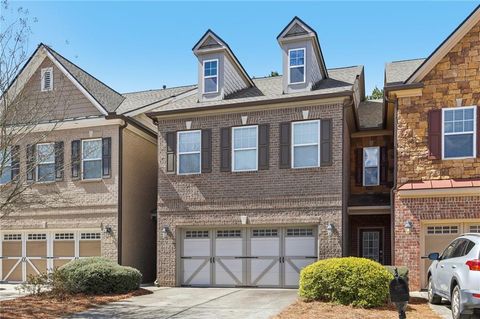 Townhouse For Sale - 4750 Hastings Terrace<br/> Alpharetta, GA 30005