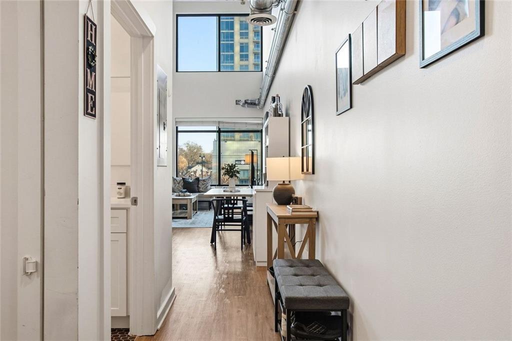 260 18th Street NW 10205