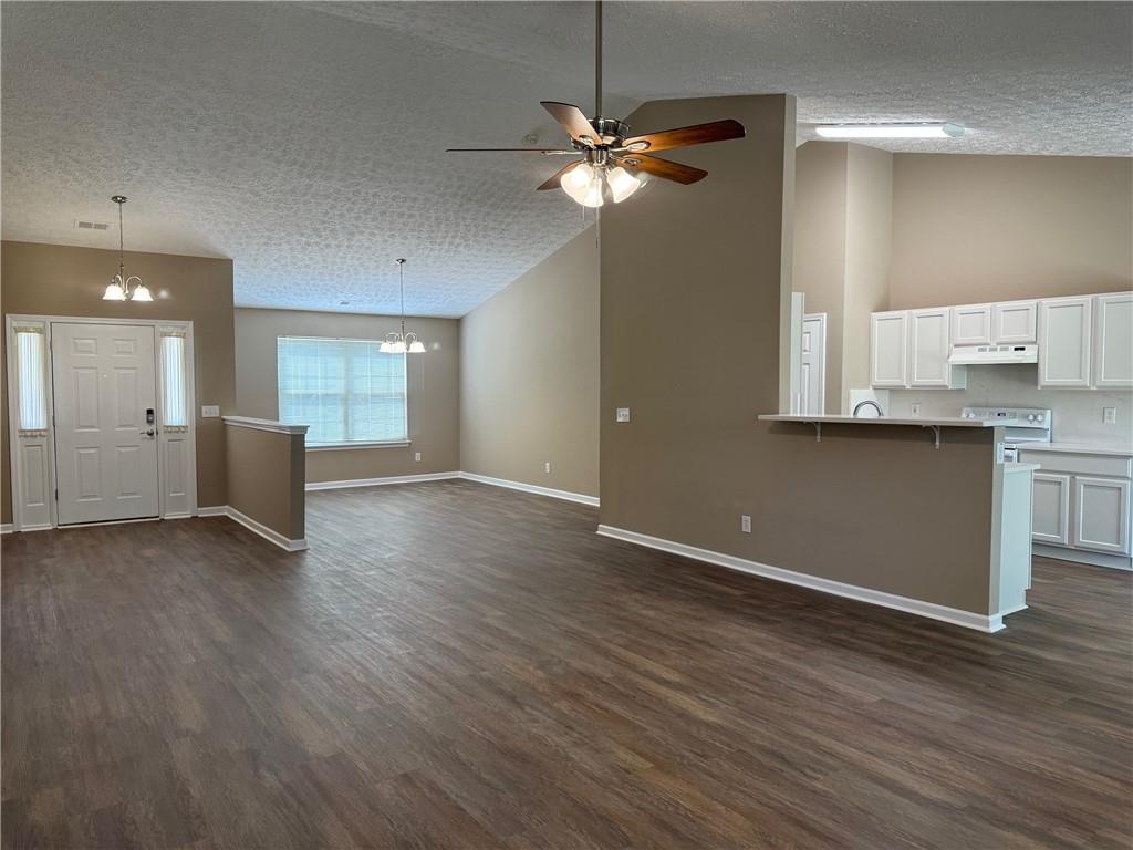 4580 Darrowby Drive, Powder Springs, Georgia image 10