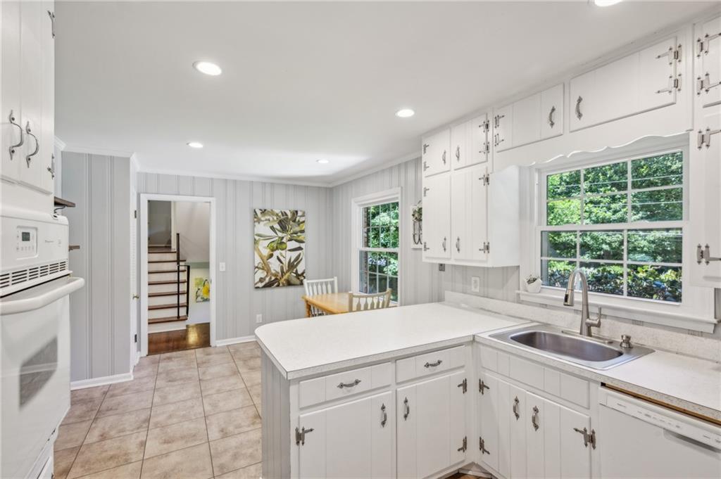 Oak Forest Hills - Residential