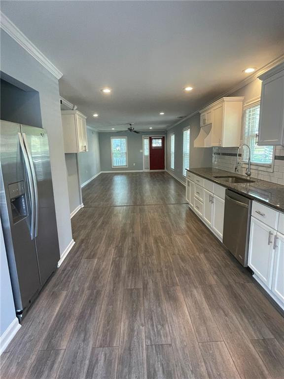 1833 Phillips Avenue