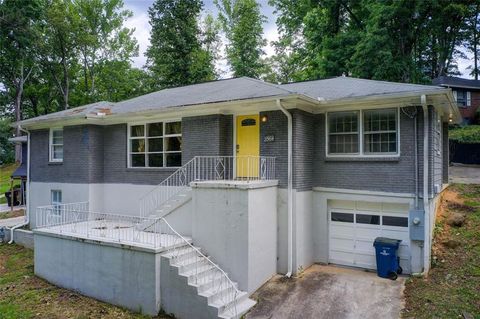 2564 RIGGS Drive East Point GA 30344