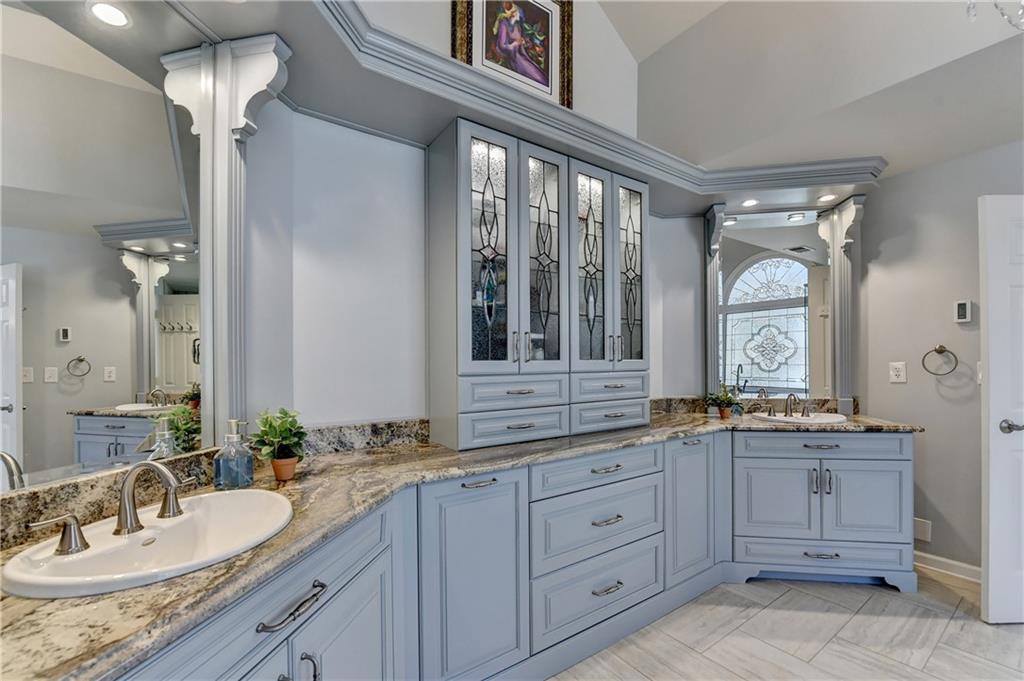 Mayfield Place - Residential