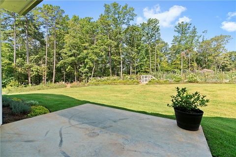 A home in Dawsonville