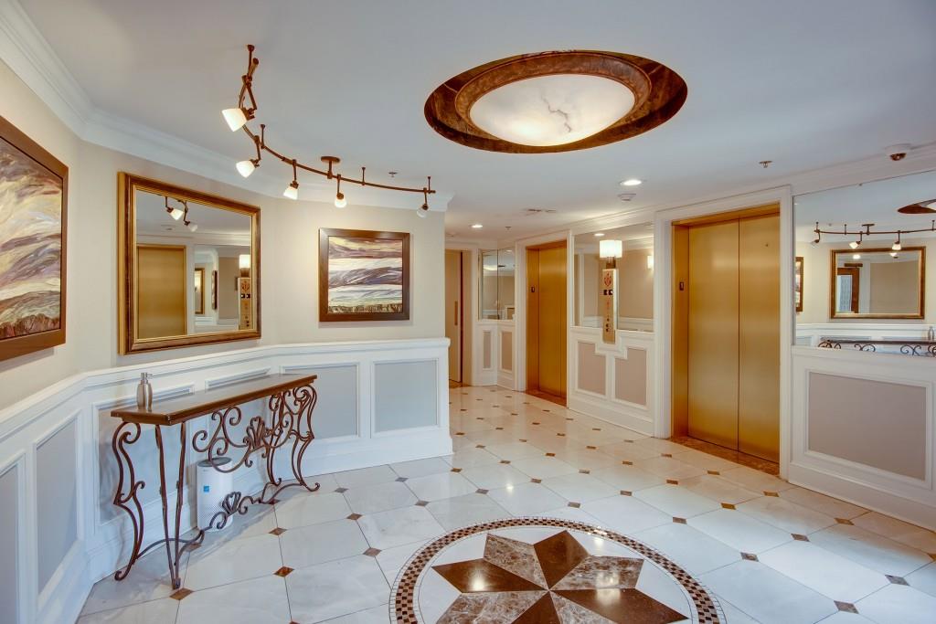 2207 River Green Drive NW