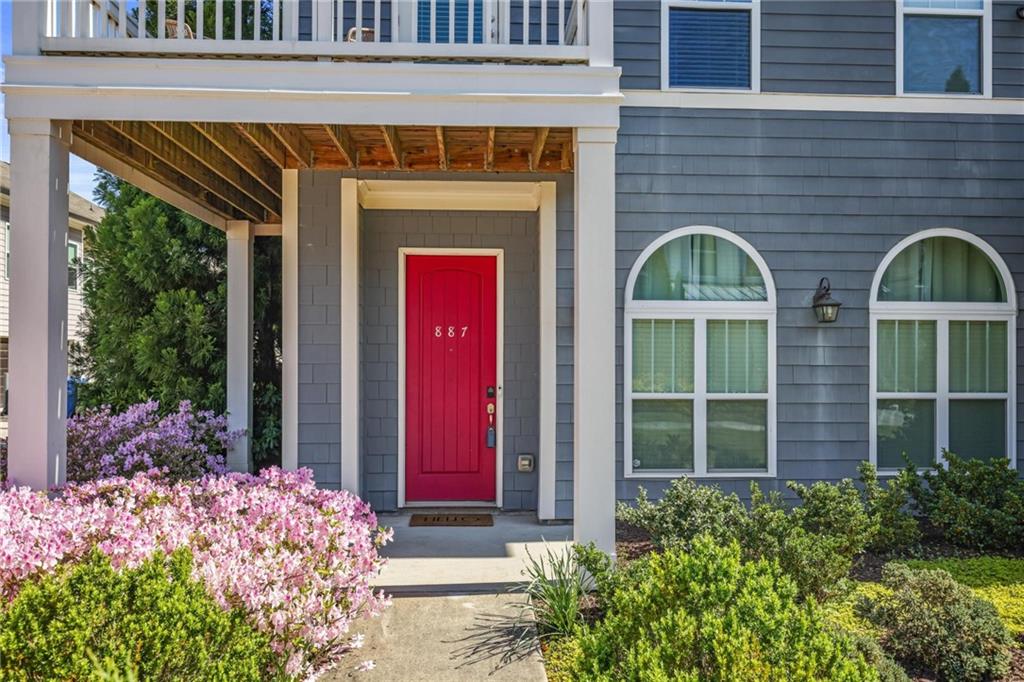 887 Proctor Oaks Street NW