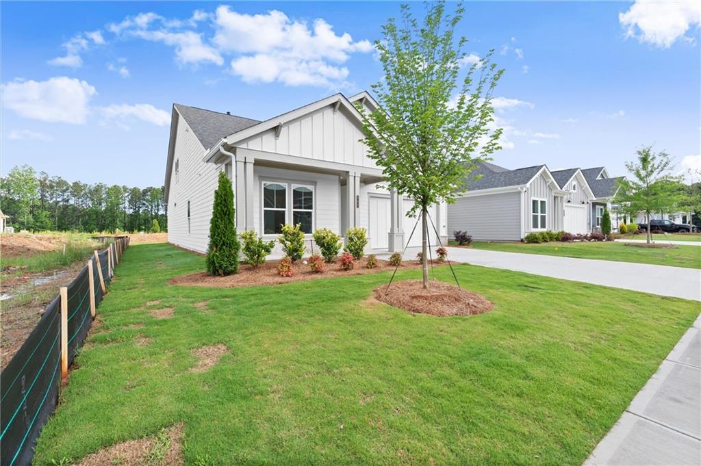 500 Fescue Court NW