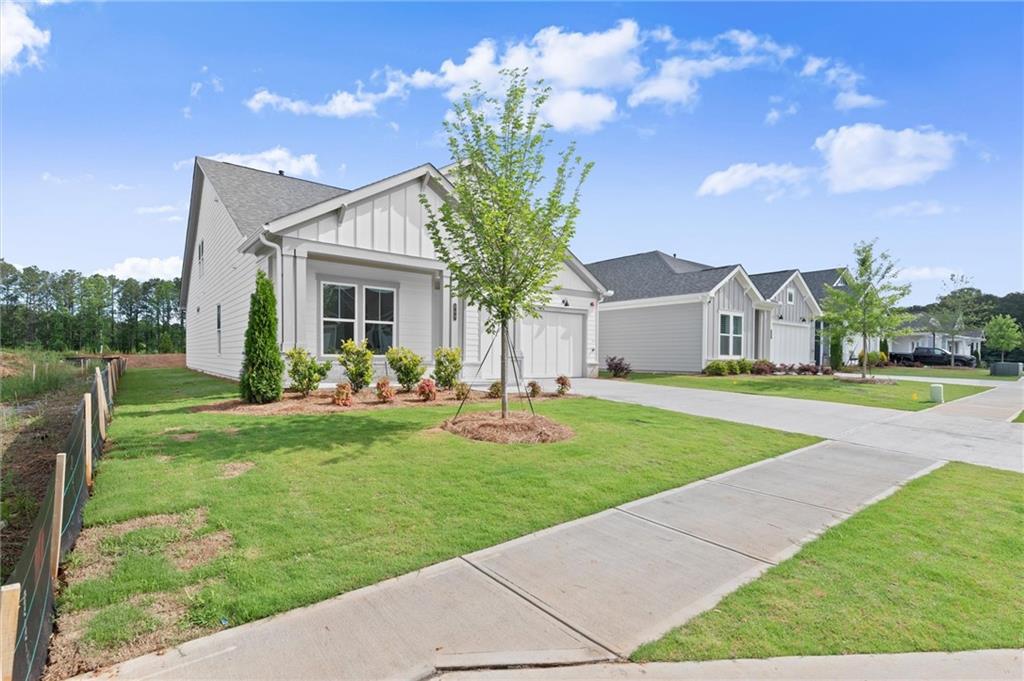 500 Fescue Court NW