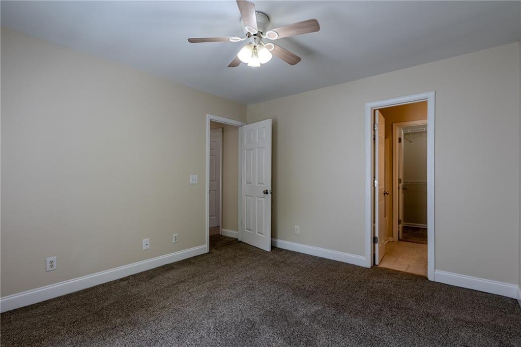 152 Stoneforest Drive, Woodstock, Georgia image 14