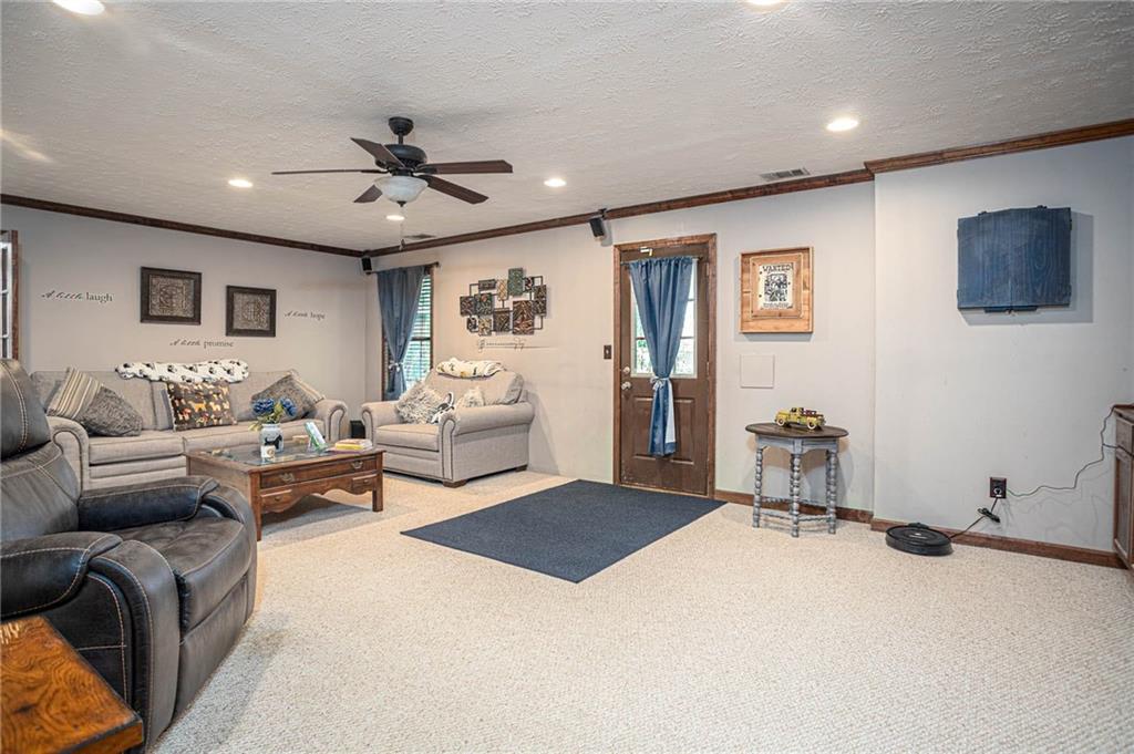 1570 Hill Crossing Court, Grayson, Georgia image 32