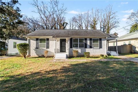 Photo of 2117 Blayton Lane SE, Atlanta, GA 30315 (MLS # 7720896)