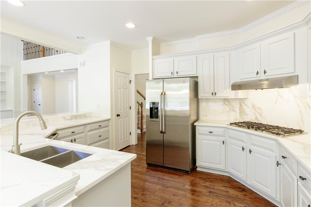 701 Vinings Estates Drive, Smyrna, Georgia image 28