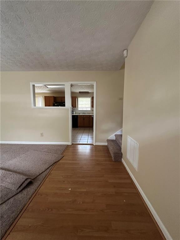 213 PEARTREE Lane