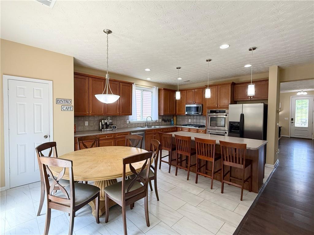 985 Forest Knoll Court Court, Lithia Springs, Georgia image 7