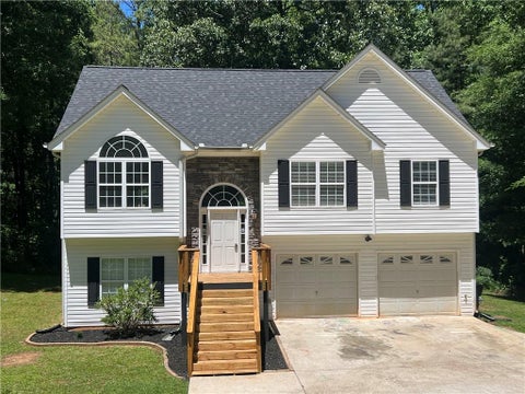 Homes For Sale - 6284 Malone Road<br/> Douglas County, Douglasville, GA 30134
