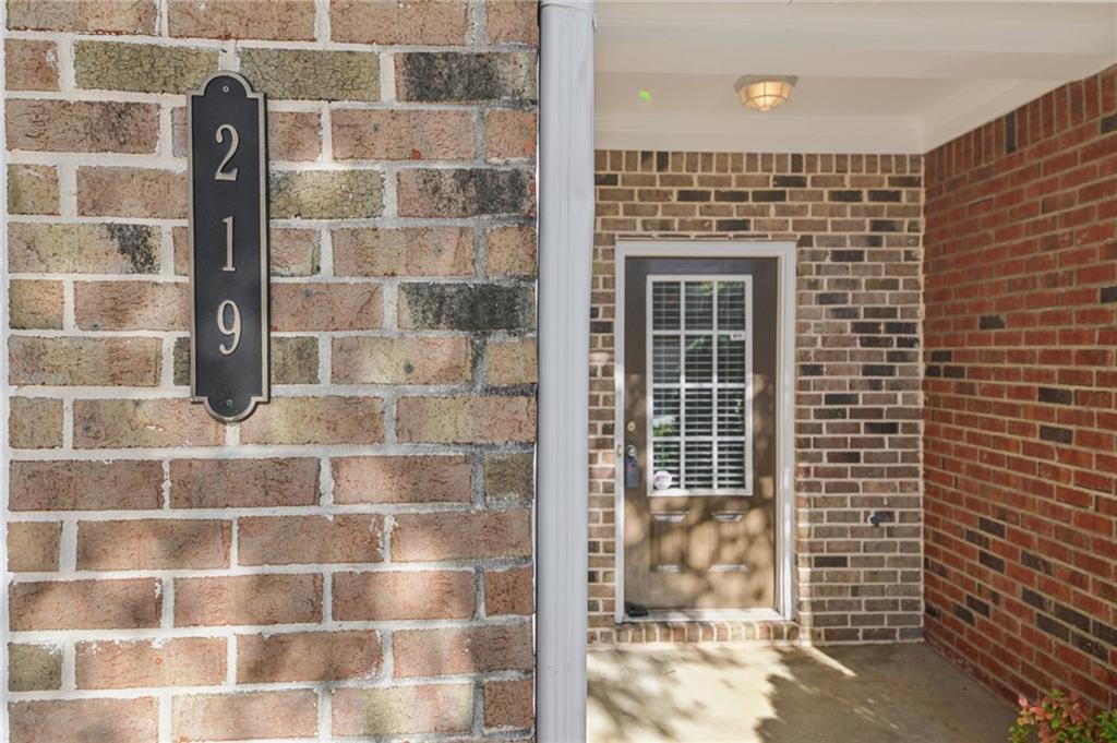 219 Bellecliff Court