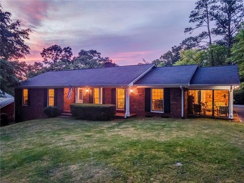 513 E 11th Street SE Rome GA 30161
